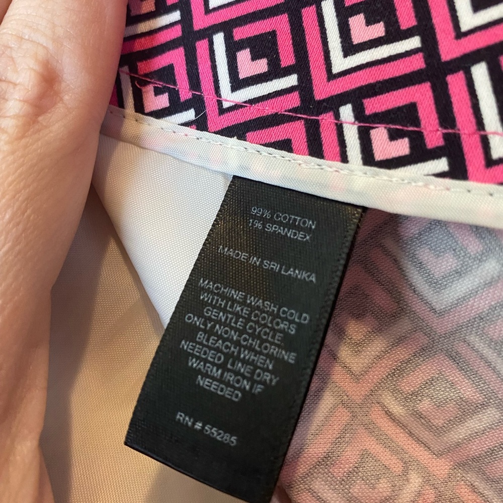 Express Patterned Shorts - Picture 4 of 5